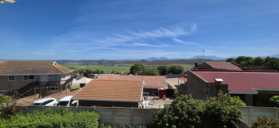 3 Bedroom Property for Sale in Fraaiuitsig Western Cape